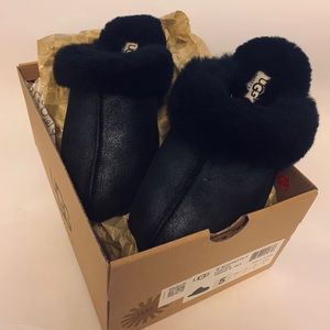UGG slippers lined with super soft sheepskin.